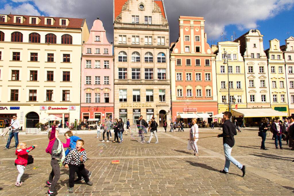 Torget Rynek i Wroclaw är aningen mindre än det i Krakow. Foto: ELISABET AXÅS